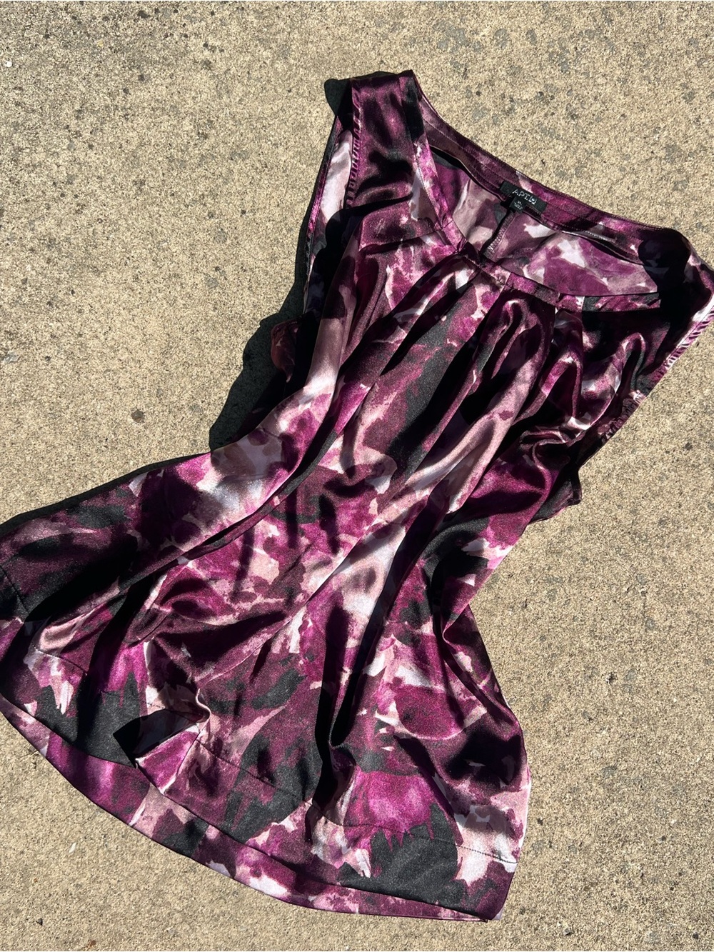 Purple Satin Floral Sleeveless Blouse XL Watercolor Silky Office Siren Top